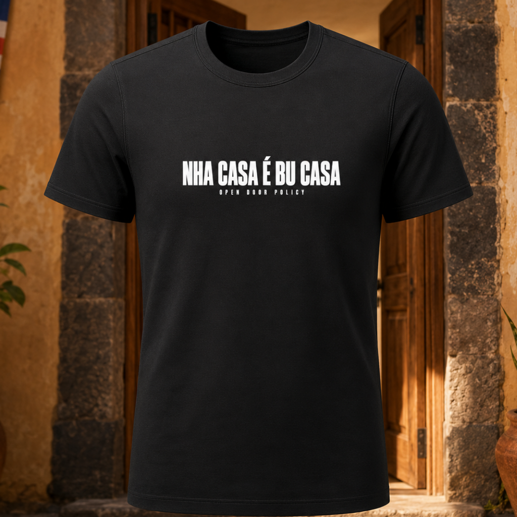 Nha Casa É Bu Casa Guest Report T-Shirt